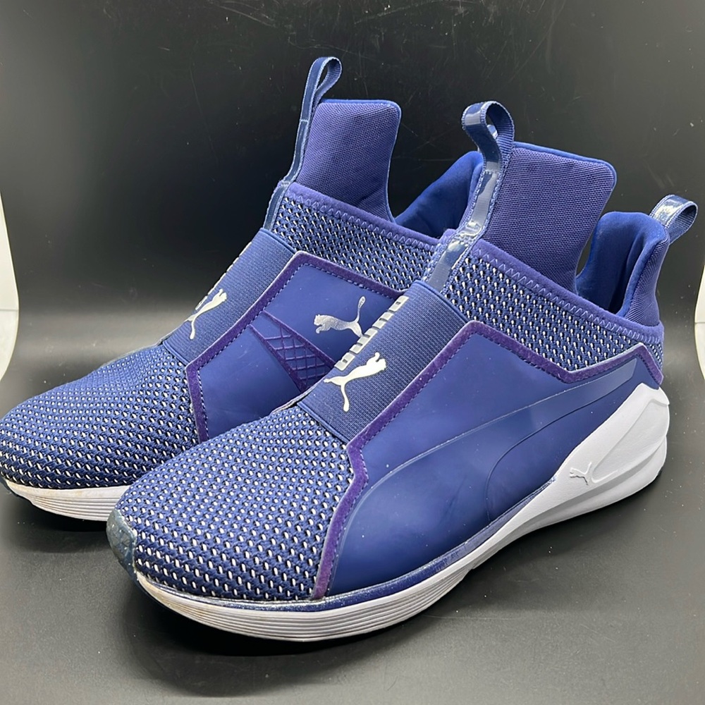 PUMA Women's Sz 8.5 Fierce Velvet Vr Sneaker in Blue Depths/Icelandic blue